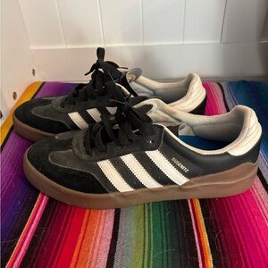 Adidas Men's Dennis Busenitz shoes